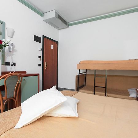 Hotel Zeus Cesenatico Ngoại thất bức ảnh