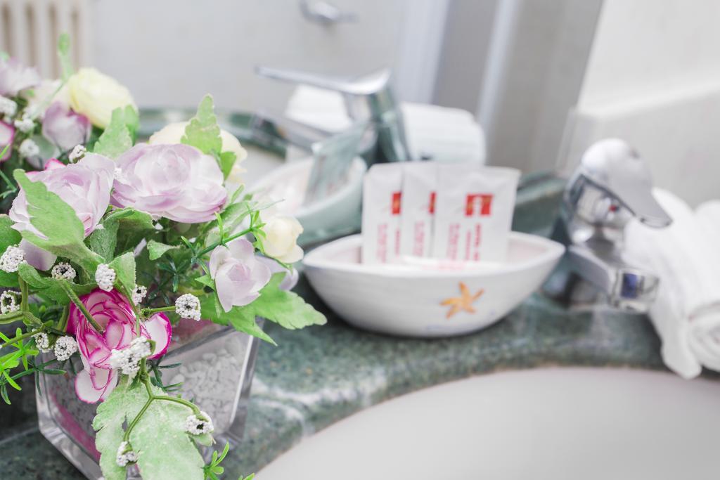 Hotel Zeus Cesenatico Ngoại thất bức ảnh