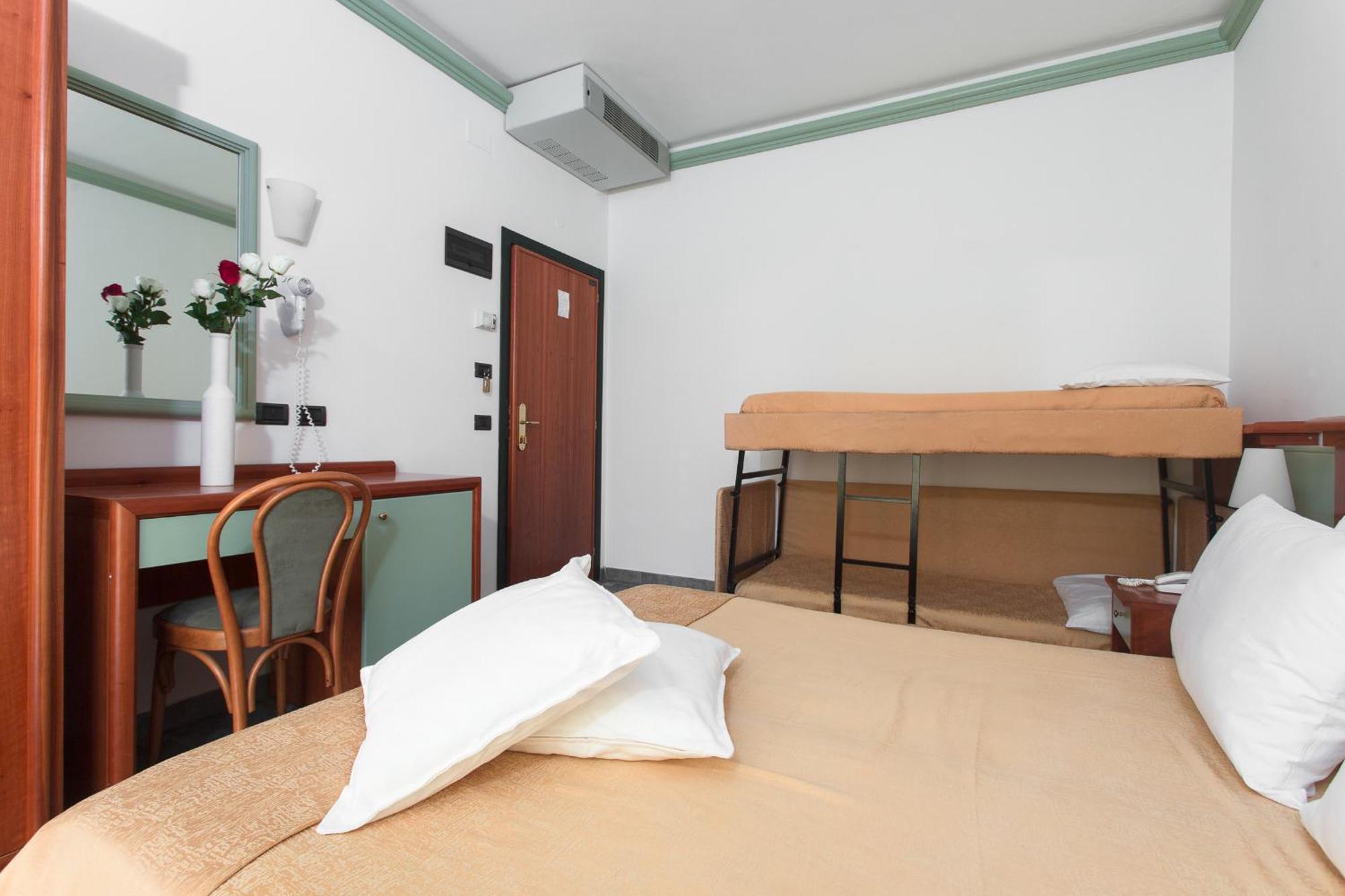 Hotel Zeus Cesenatico Ngoại thất bức ảnh